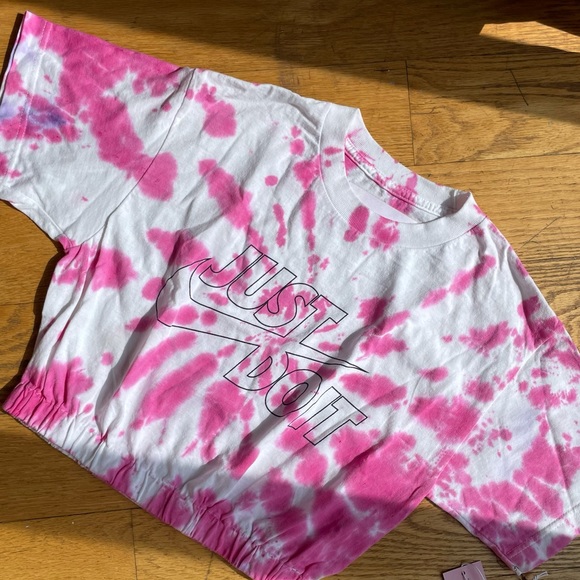 Nike Pink Tie Dye Cropped Top - Picture 2 of 6